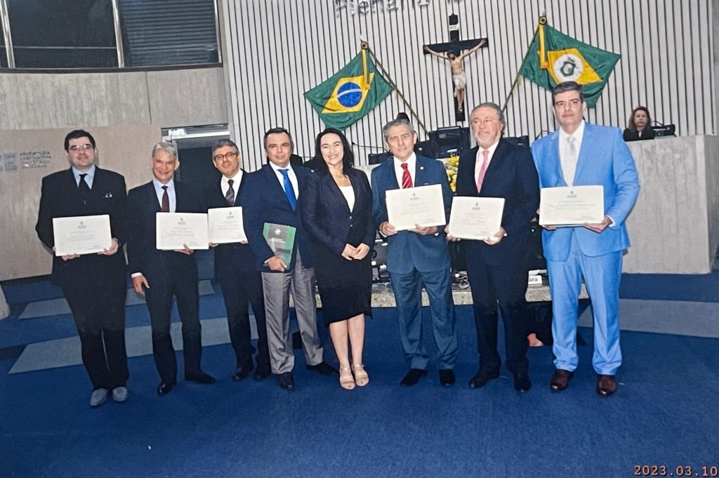 homenagem alece